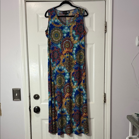Antthony Dresses & Skirts - Antthonys Originals brand maxi dress Size Medium